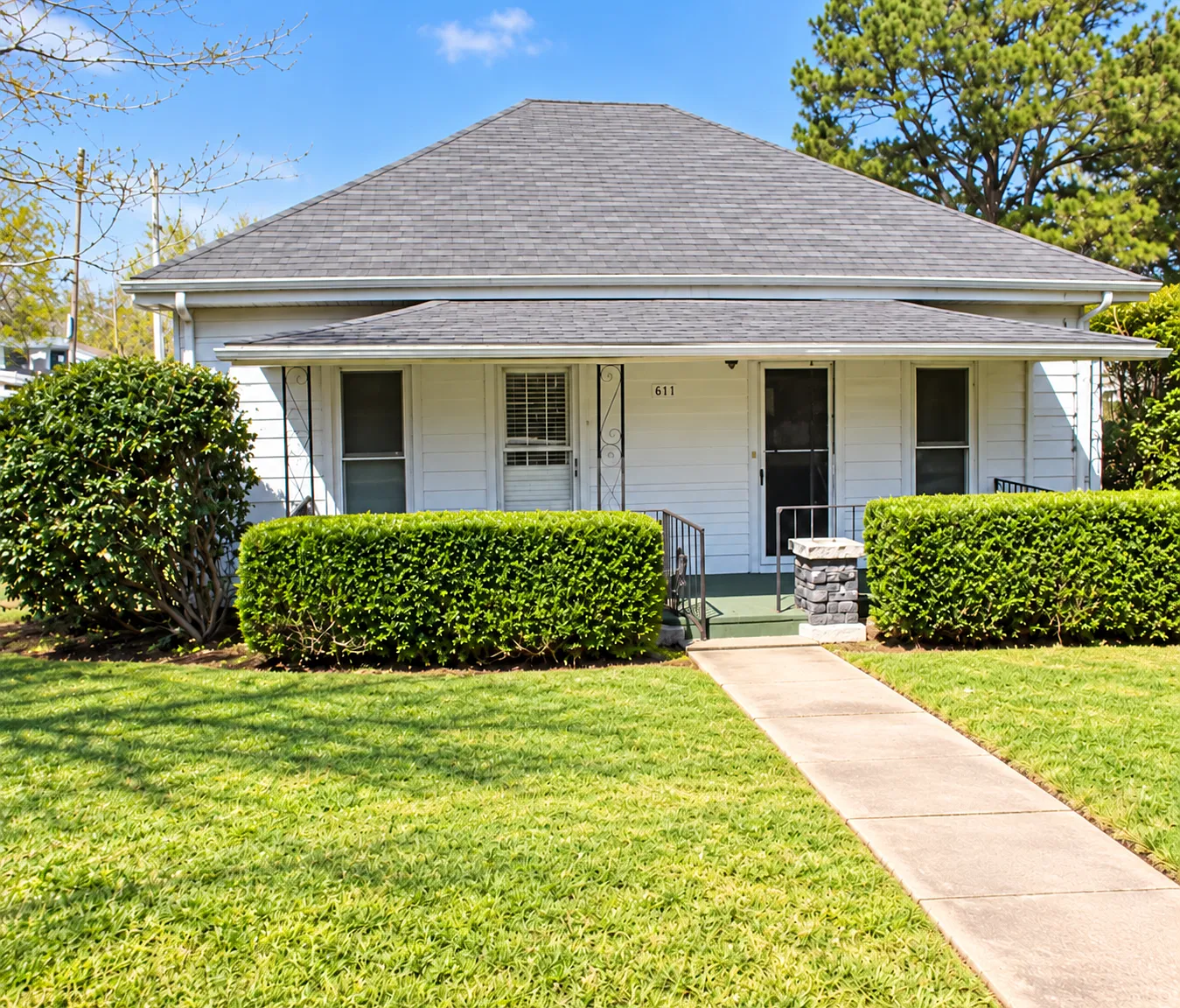 3 bed, 1152 sqft, $1,500 — Photo 1