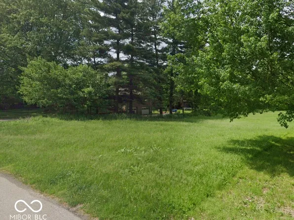 418 E Beechwood Ln, Indianapolis, IN 46227