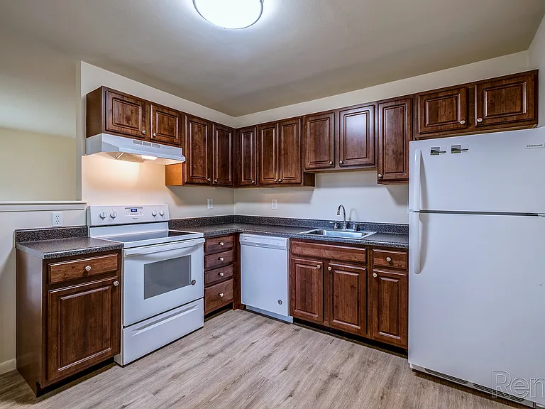 Princeton Court CLO — Photo 1