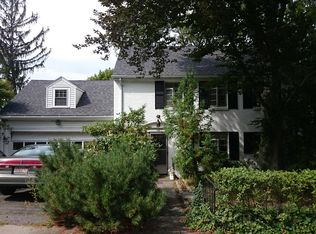 149 Algonquin Rd, Newton, MA 02467