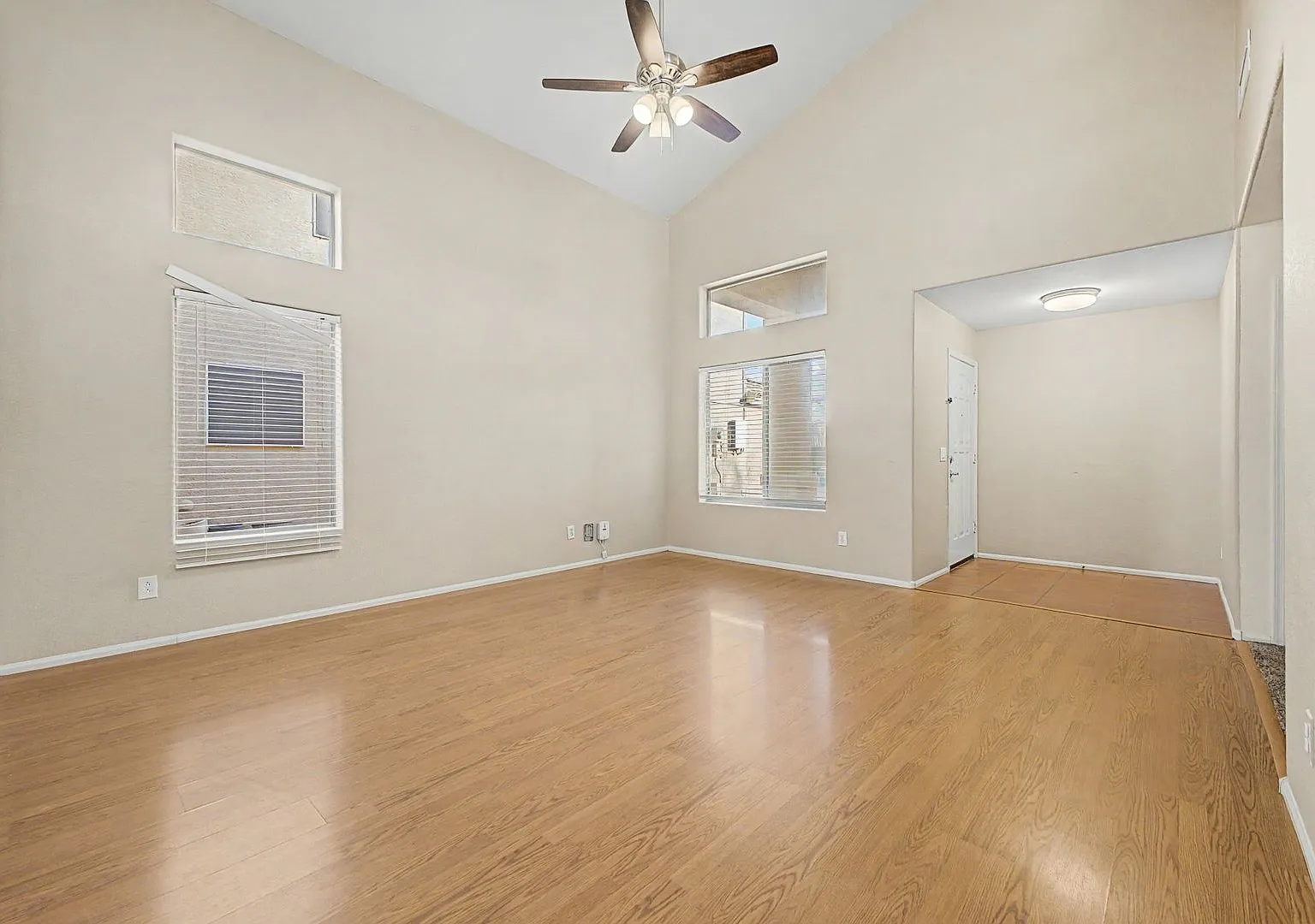 Spacious Two-Story in Maricopa — Photo 3