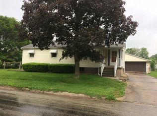 211 Edwards St, Danville, IL 61832
