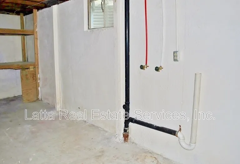7315 Appleton Ave — Photo 12