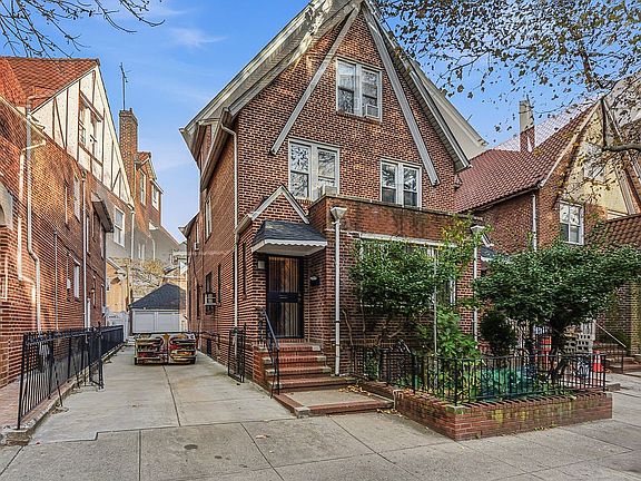 3rd image of 3343 83rd St