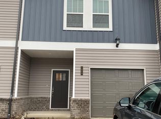 1553 Olympic Ln, Lebanon, TN 37087