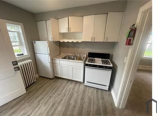 1622 Washington St, Davenport, IA 52804