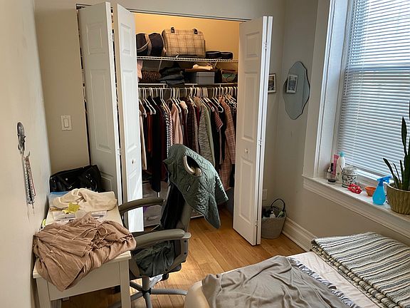 5th image of 1517 W Cortez St APT Gf