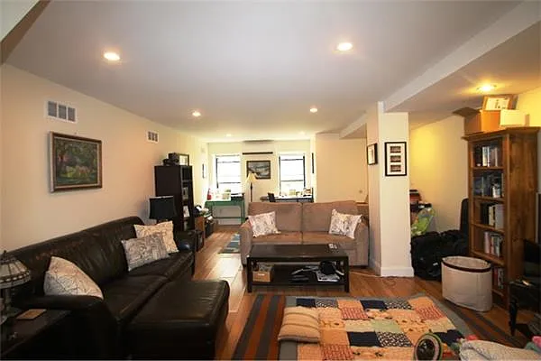 Rented by Space Marketing Shop | media 1