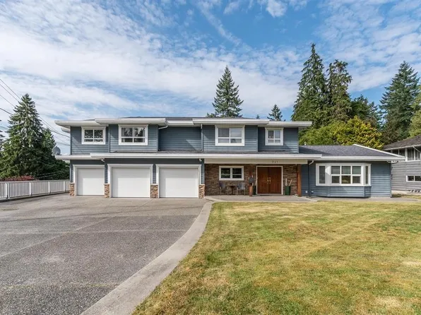 941 Selkirk Cres, Coquitlam, BC V3J 6E4