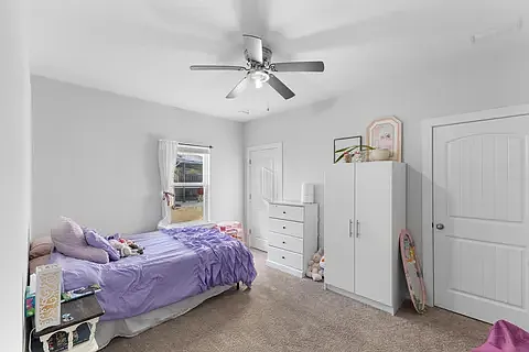 422 Lybrand St — Photo 11