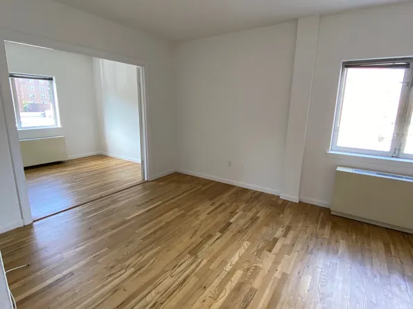 101-24 Queens Boulevard image 1 of 18