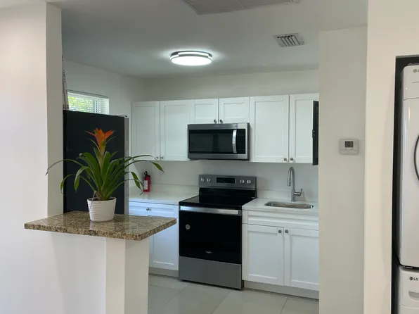 2315 NW 23rd Ln, Fort Lauderdale, FL 33311