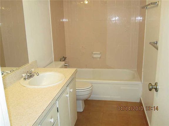 5th image of 6523 NW 171st St #6523