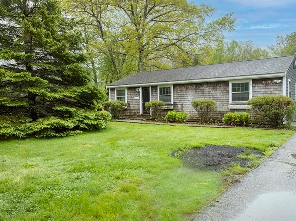 175 Summer St, Norwell, MA 02061