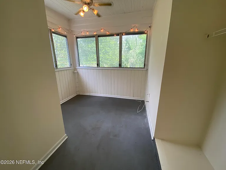 2316 Gilmore St — Photo 12