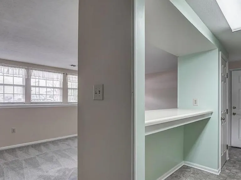7600 Portadown Ct — Photo 11