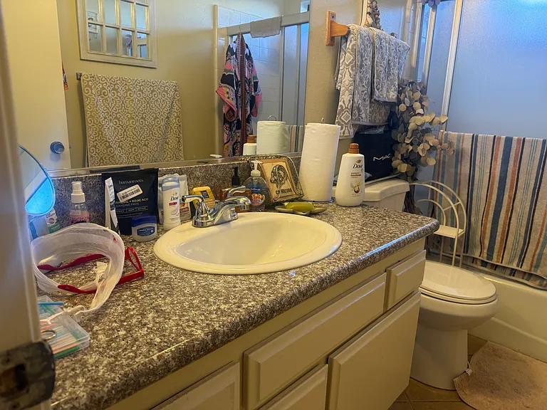 1220 S Leland St #1 — Photo 4