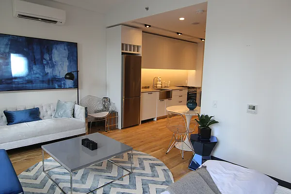 Rented by The KCI Group | media 17