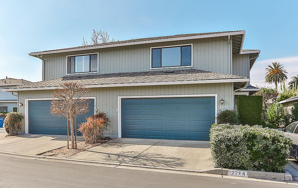 1st image of 12284 Atrium Cir