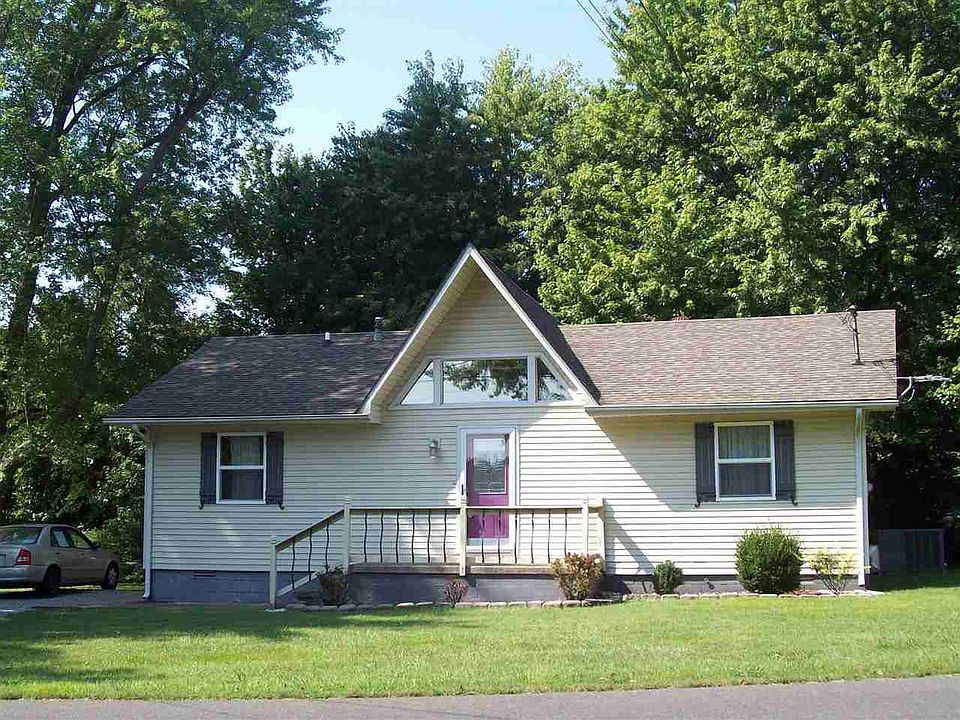 1st image of 123 Erwin Dr