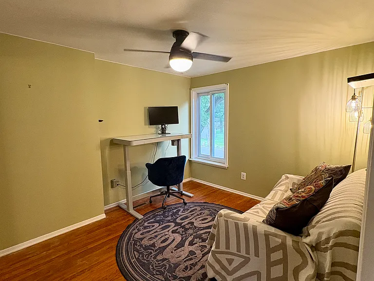 542 Terrace Ln — Photo 18