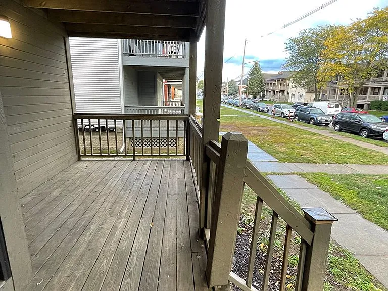 72 Chittenden Ave — Photo 3