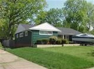 6379 Springwood Rd, Parma Heights, OH 44130