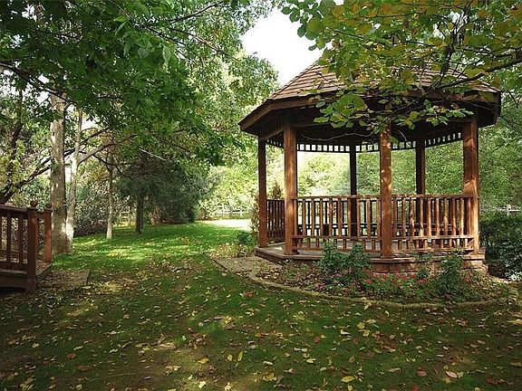4th image of 11829 Mill Hollow Ct Lot 13