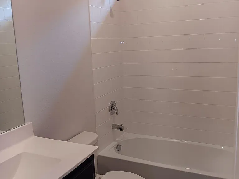 8725 Willowsun Way — Photo 7