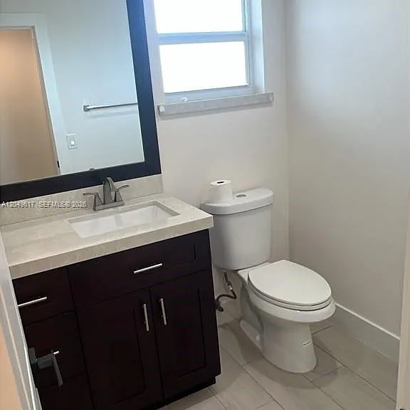 900 NE 12th Ave #703 — Photo 10