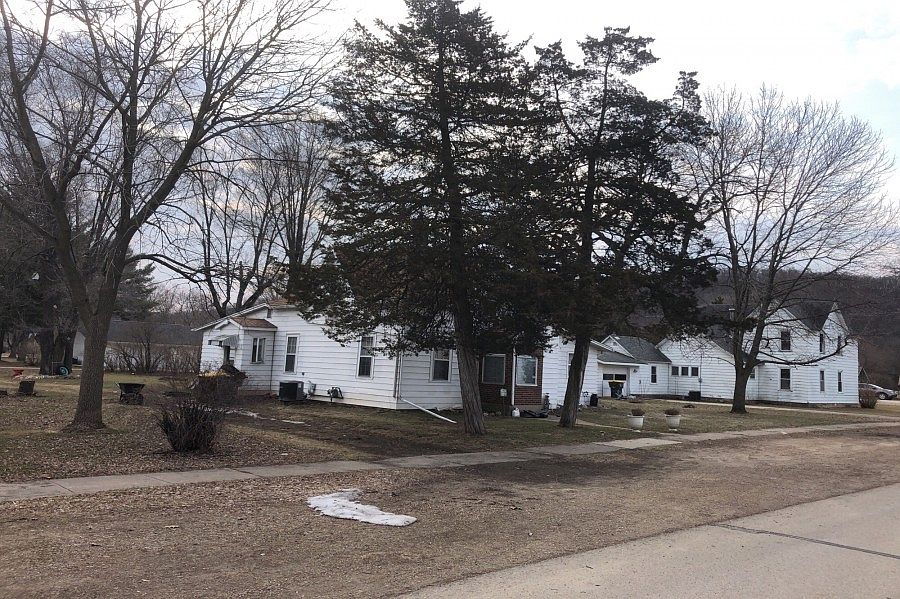 107 S 2nd St, Avoca, WI 53506 Zillow