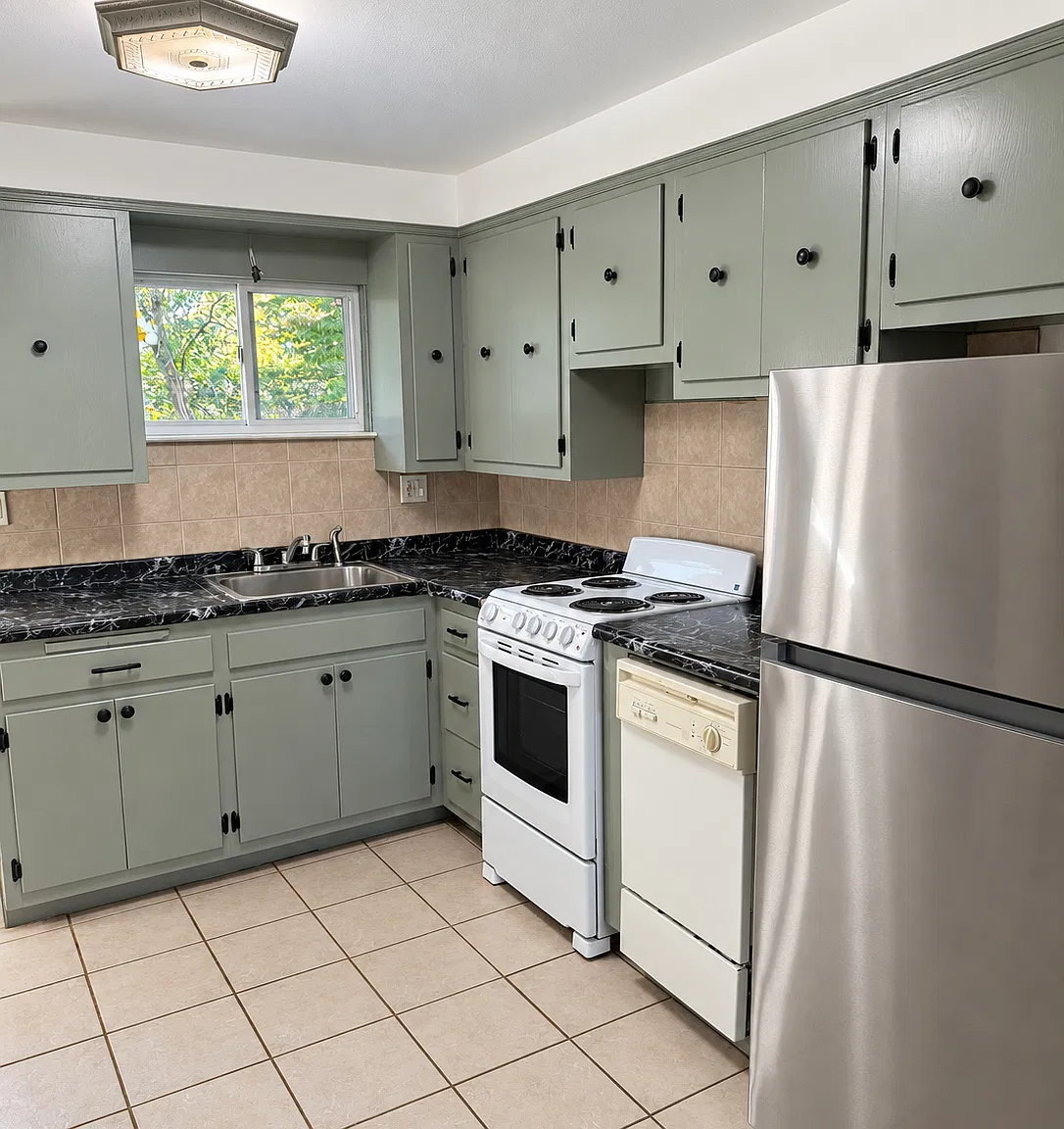 Cedar Crest Dr, Dix Hills — Photo 1