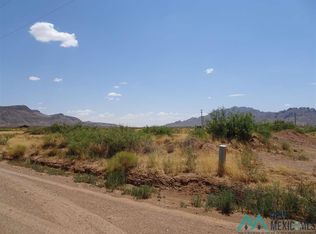 Stirrup Rd SE, Deming, NM 88030
