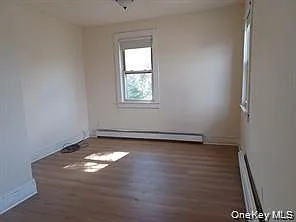 2 bed, 1.0 bath, 1100 sqft, $2,990 — Photo 2