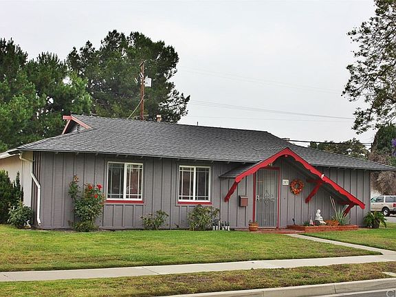 4th image of 203 S Hacienda St