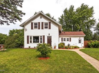 203 Grove St NE, Chatfield, MN 55923