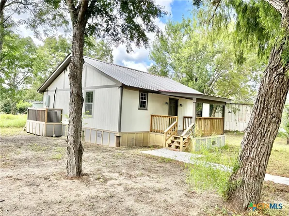 3511 Robles St, Victoria, TX 77905