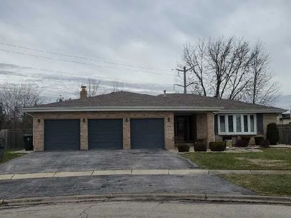 4940 185th Ct, Country Club Hills, IL 60478