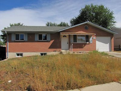 1711 Delaware Dr, Colorado Springs, CO, 80909
