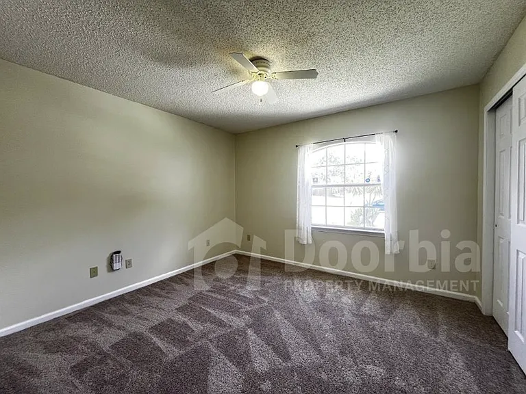 1159 Radis Pl — Photo 17