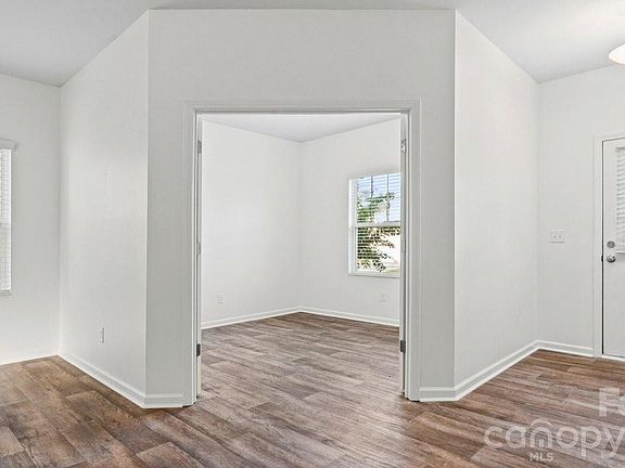 5th image of 181 Sutters Mill Dr #70