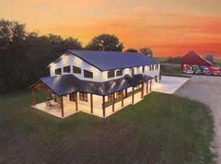 3204 290th St, Ridgeway, IA 52165
