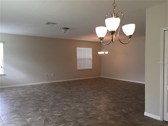 5th image of 3022 Patterson Groves Dr