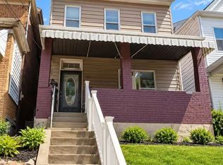 135 Wynoka St, Pittsburgh, PA 15210
