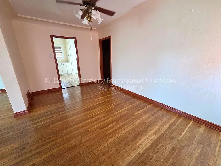 8446 California Ave #A — Photo 8