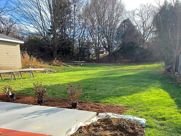 31 Bentley Ave #A & B — Photo 14