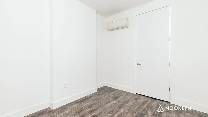 Rented by Nooklyn NYC LLC | media 20
