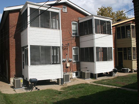 2nd image of 6426 Oakland Ave #A