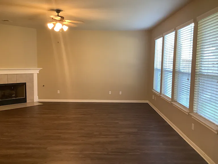 3800 Veiled Falls Dr — Photo 6