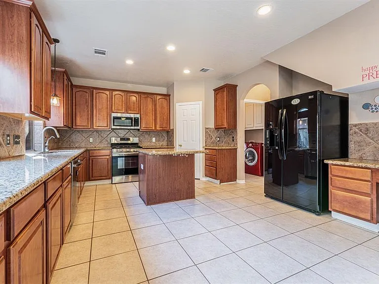 182 N Wimberly Way — Photo 12